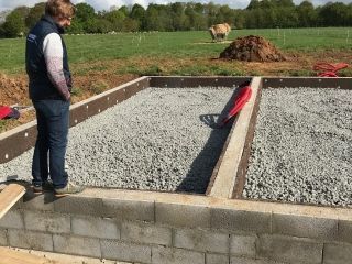 Réalisation isolation sous dalle et soubassement - Projet autoconstruction